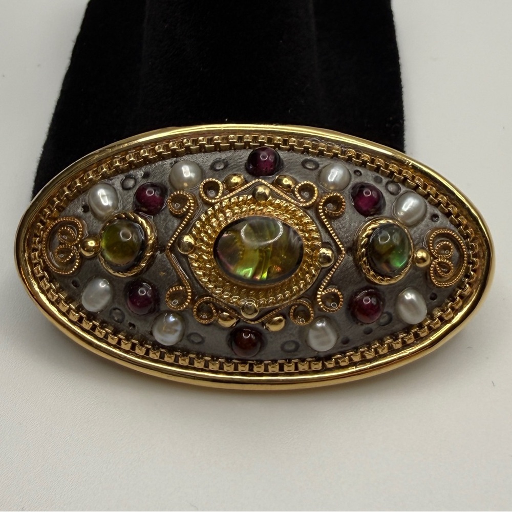 VTG Michal Golan Brooch/Pendant.
Garnet | Pearl | Rare Green Abalone.